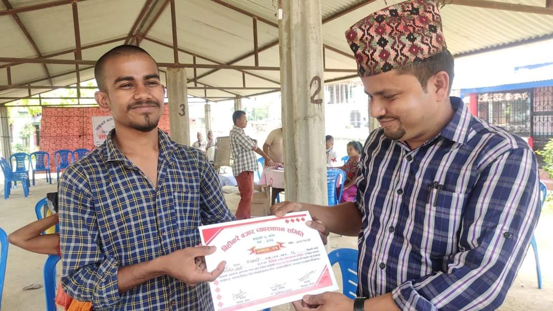 पन्चमणि विशाल बजारको आयोजनामा रक्तदान